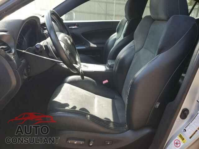 LEXUS IS 2011 - JTHBF5C24B5141384