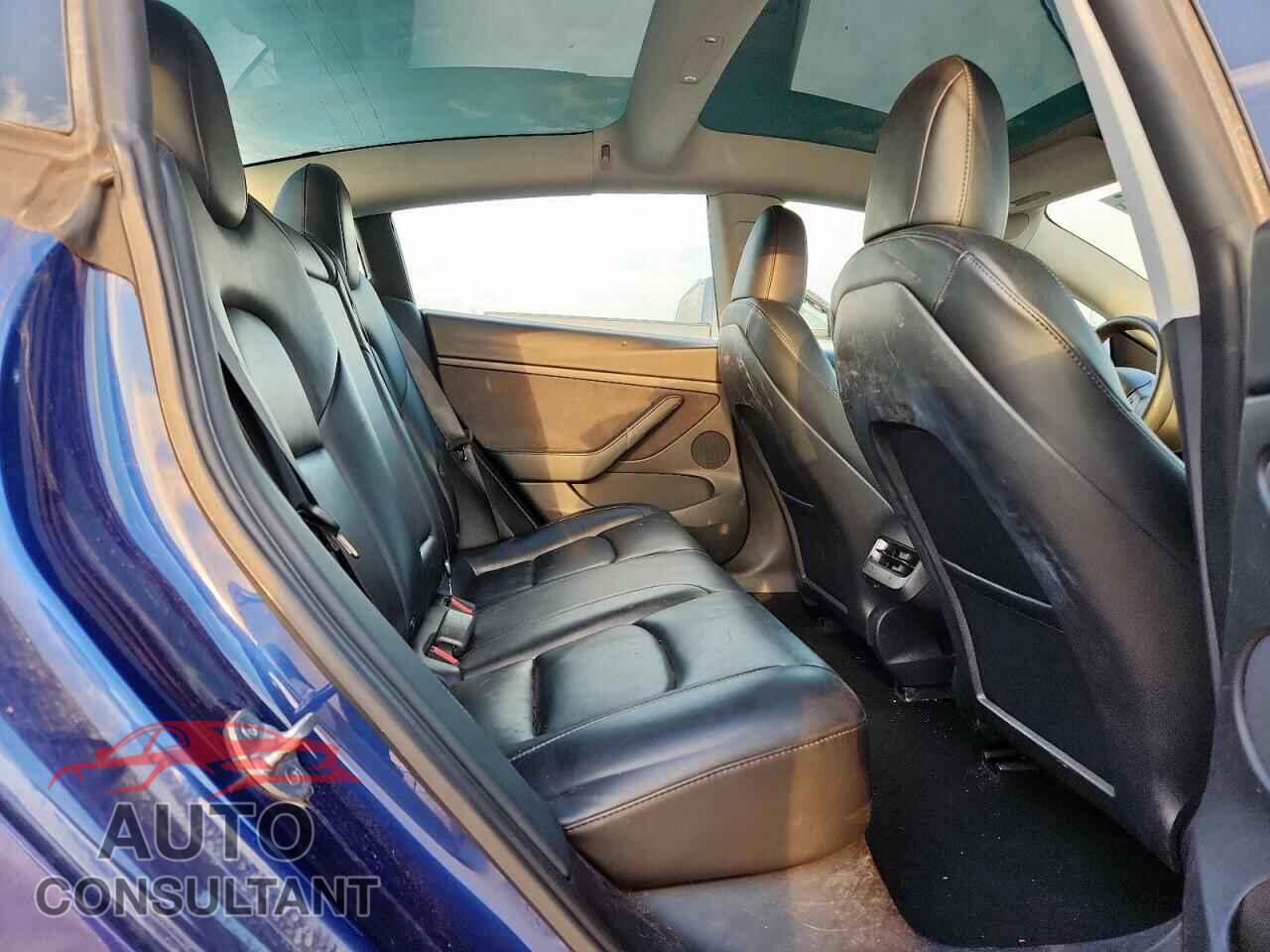 TESLA MODEL 3 2022 - 5YJ3E1EAXNF144332