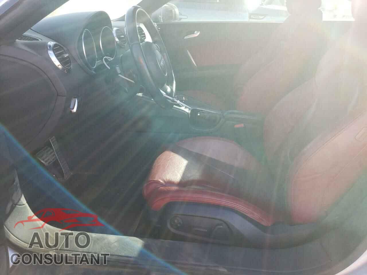 AUDI TT 2014 - TRUBFAFK9E1005663