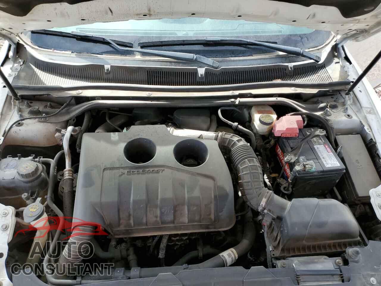 FORD TAURUS 2015 - 1FAHP2E92FG172960
