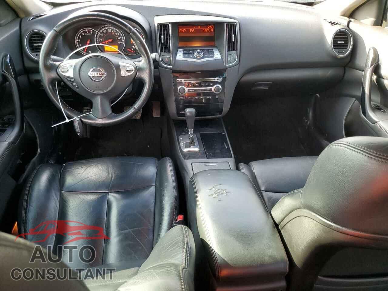 NISSAN MAXIMA 2011 - 1N4AA5AP8BC816732