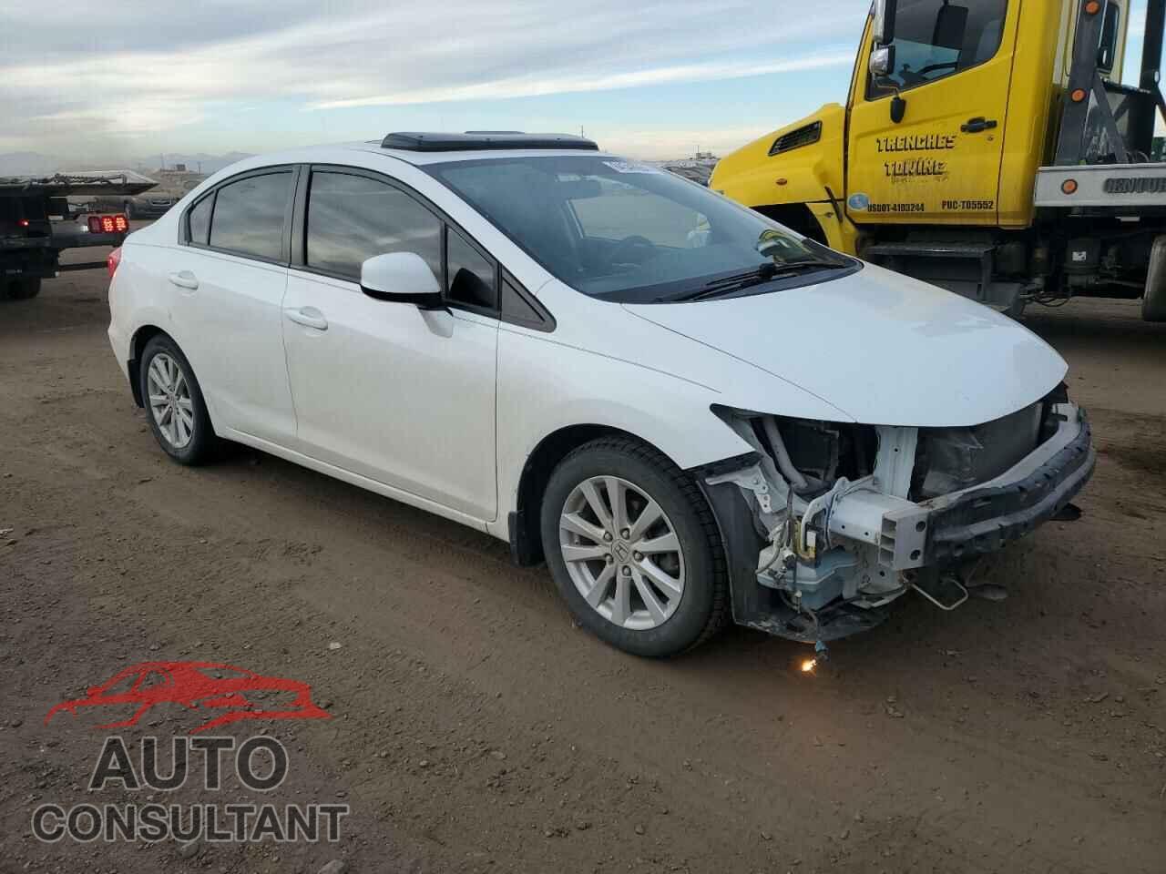 HONDA CIVIC 2012 - 2HGFB2F81CH584570
