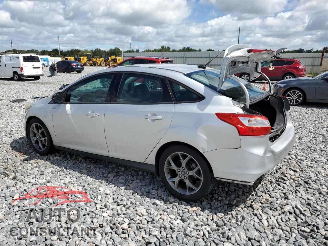 FORD FOCUS 2013 - 1FADP3F28DL308745