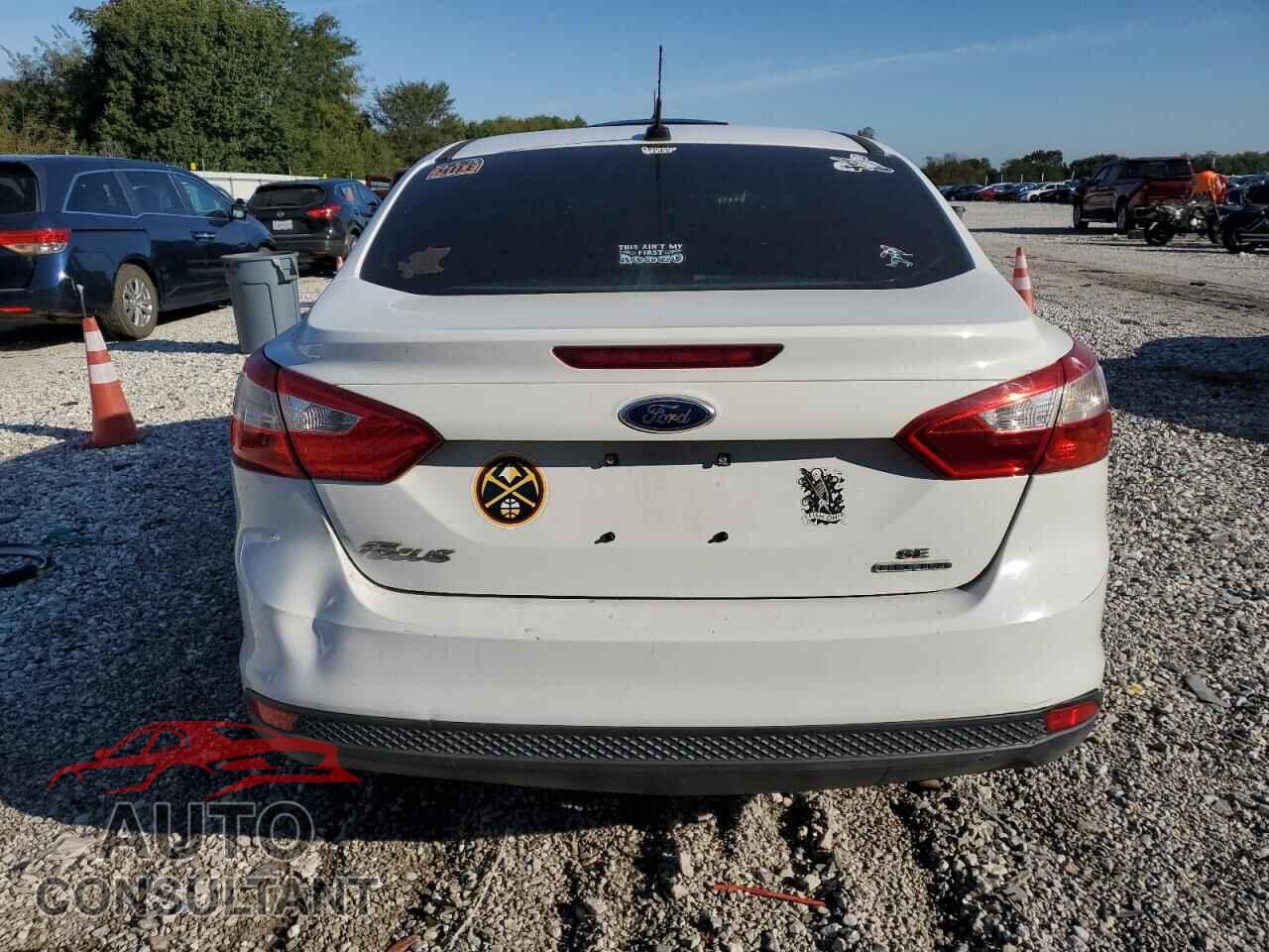 FORD FOCUS 2014 - 1FADP3F28EL132751