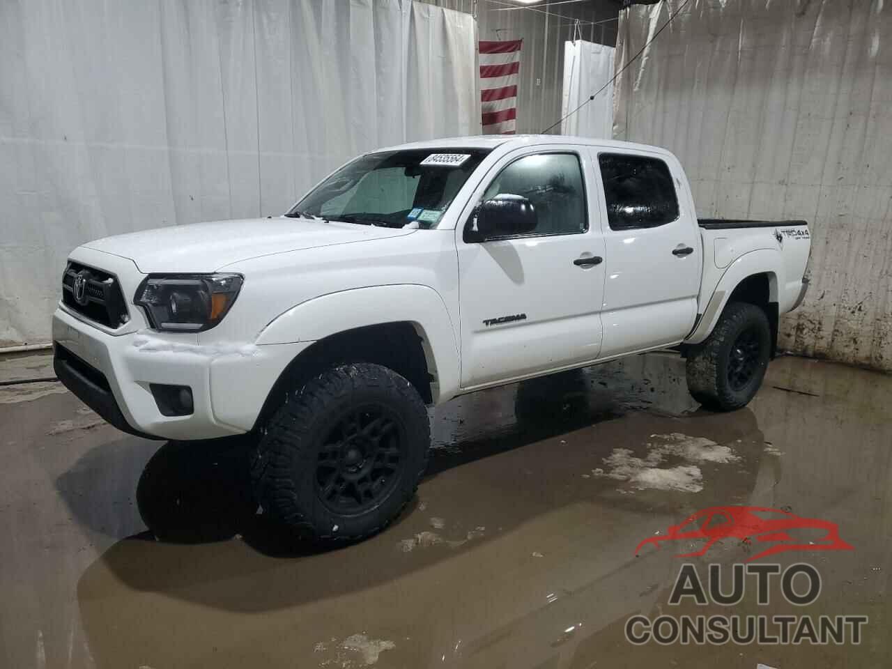 TOYOTA TACOMA 2015 - 5TFLU4EN6FX135075