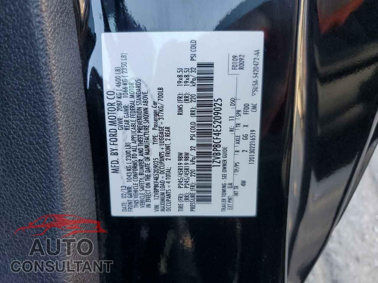 FORD MUSTANG 2014 - 1ZVBP8CF4E5209025