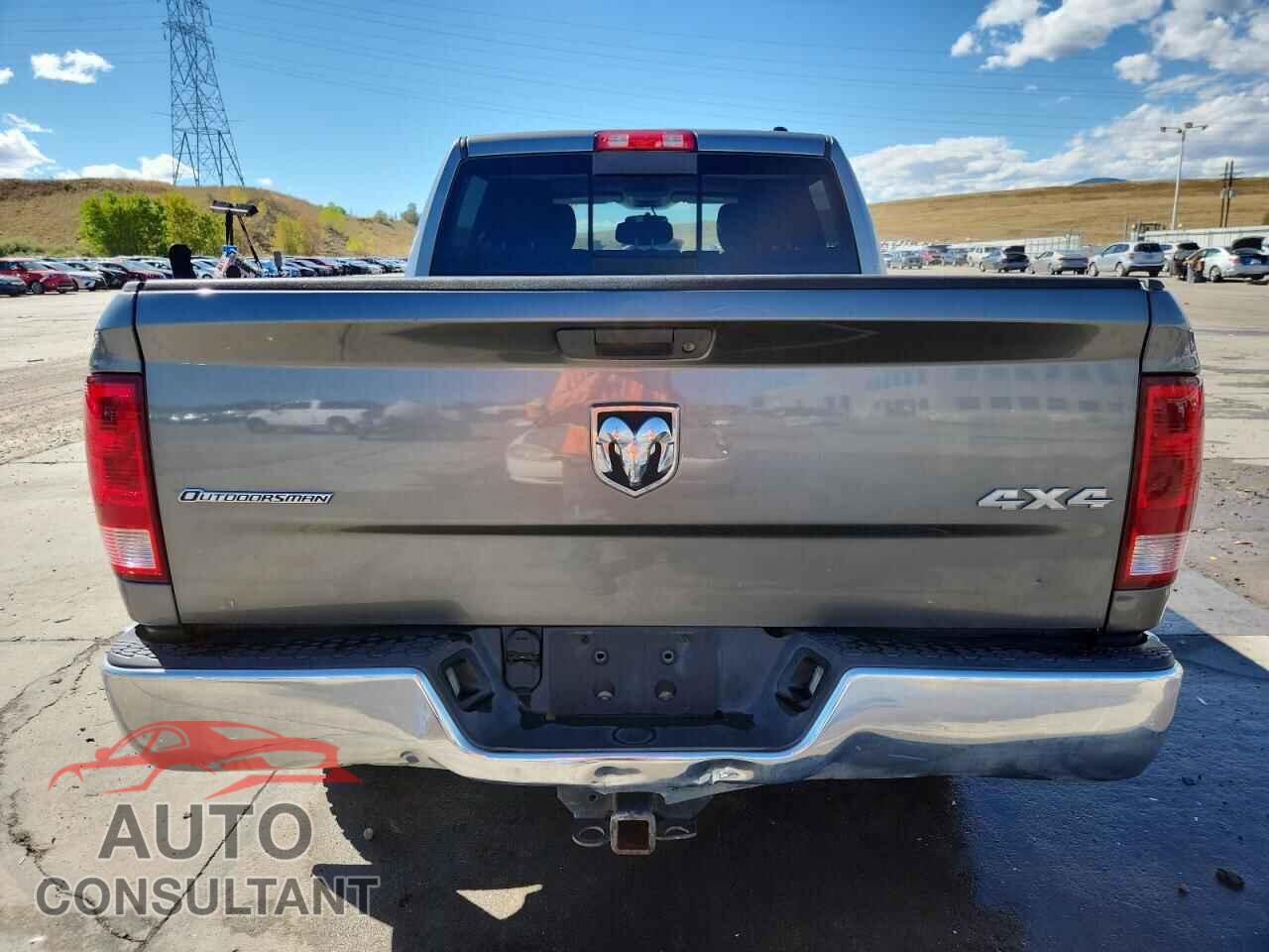 DODGE RAM 1500 2012 - 1C6RD7LT2CS150976