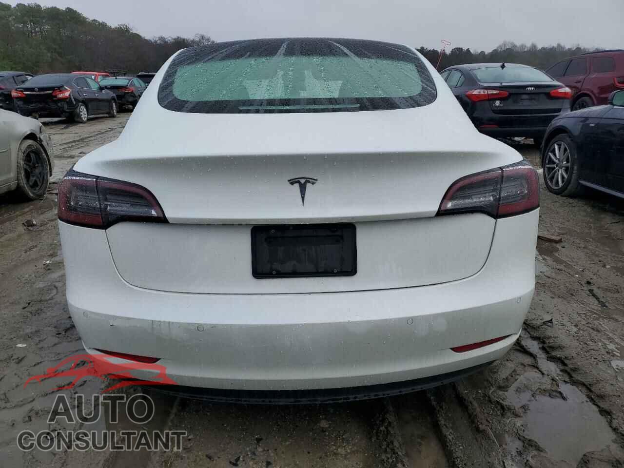 TESLA MODEL 3 2022 - 5YJ3E1EA5NF230664