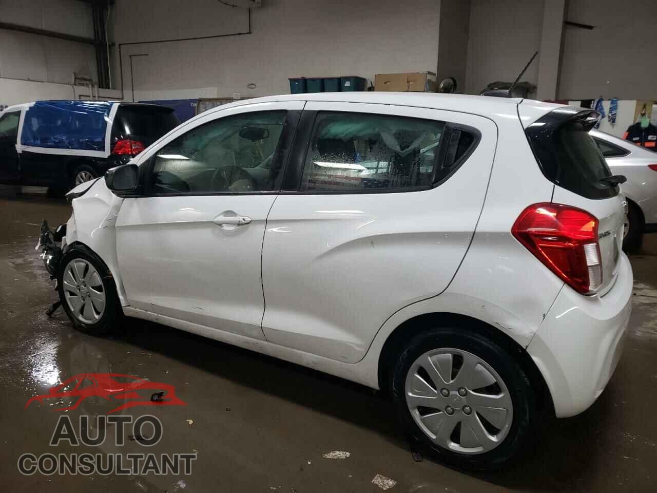 CHEVROLET SPARK 2017 - KL8CB6SA1HC823426
