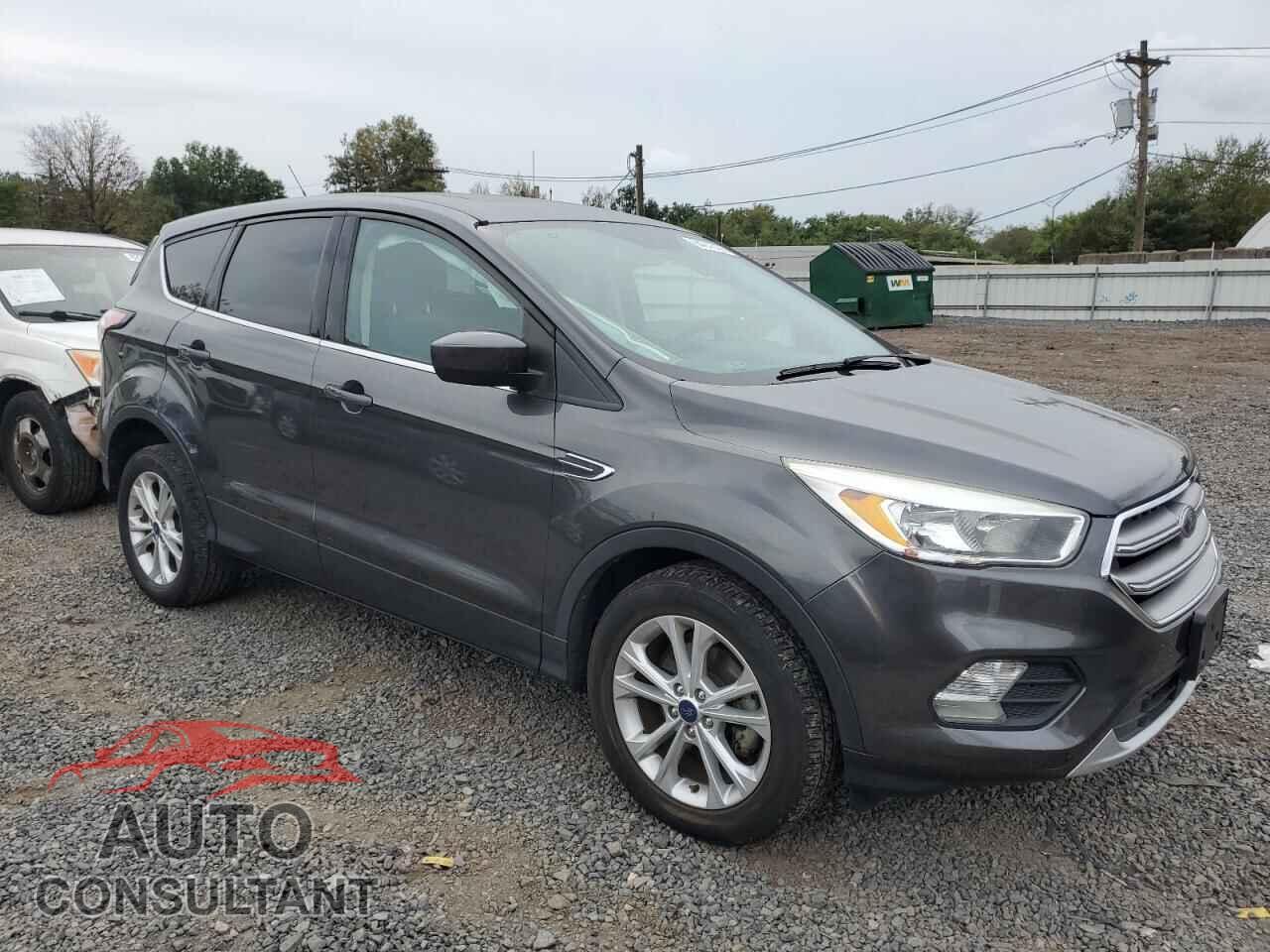 FORD ESCAPE 2017 - 1FMCU0GD0HUE43260