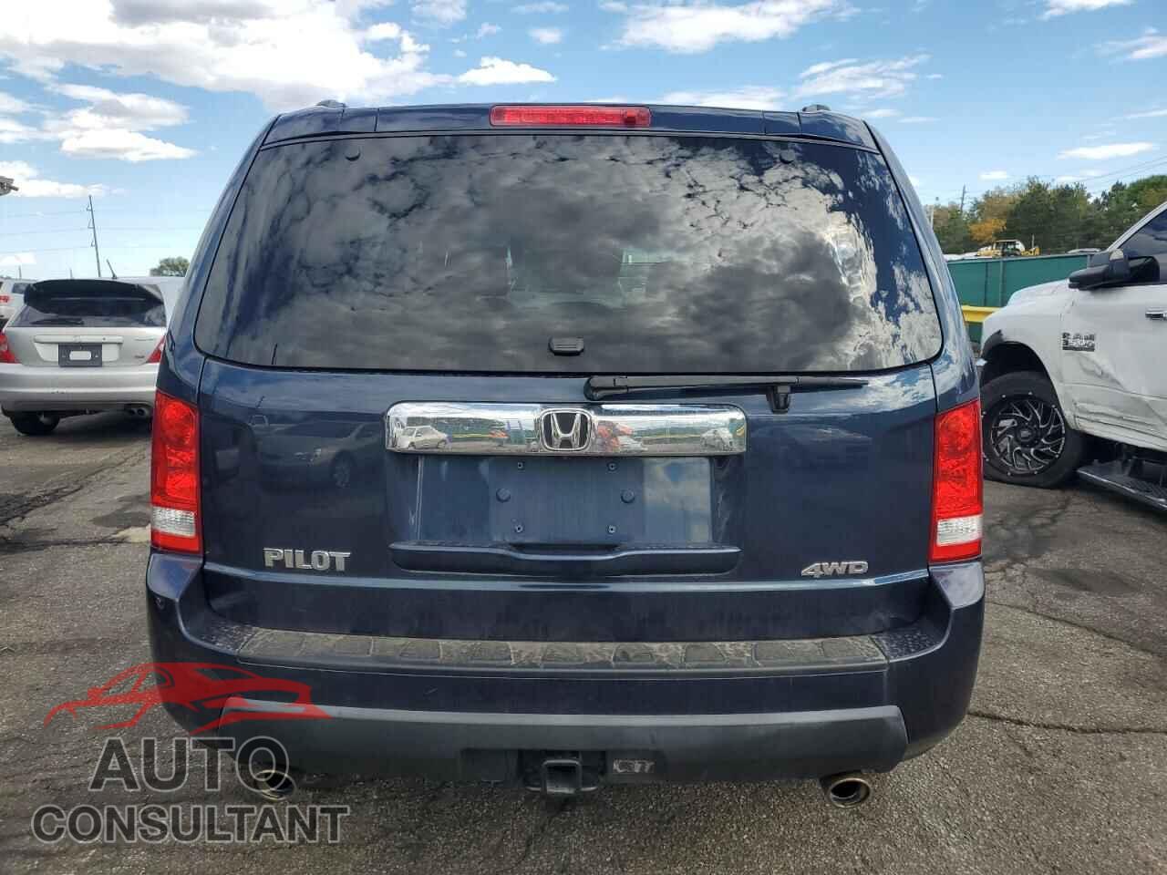 HONDA PILOT 2011 - 5FNYF4H7XBB067865