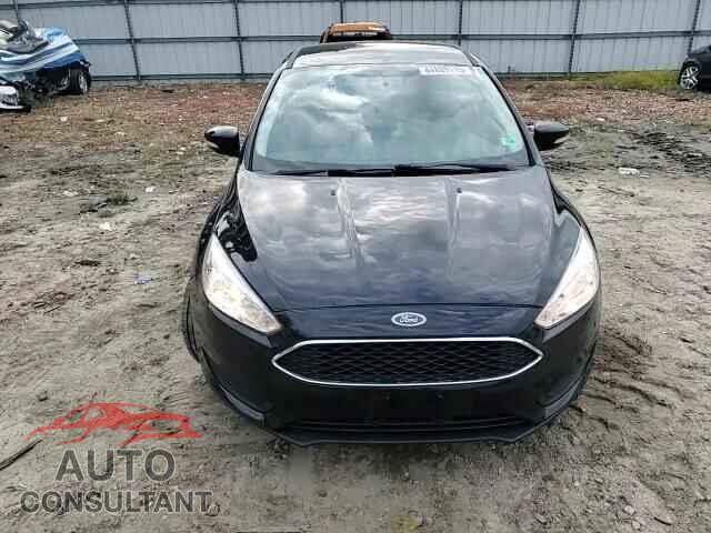 FORD FOCUS 2015 - 1FADP3F22FL329786