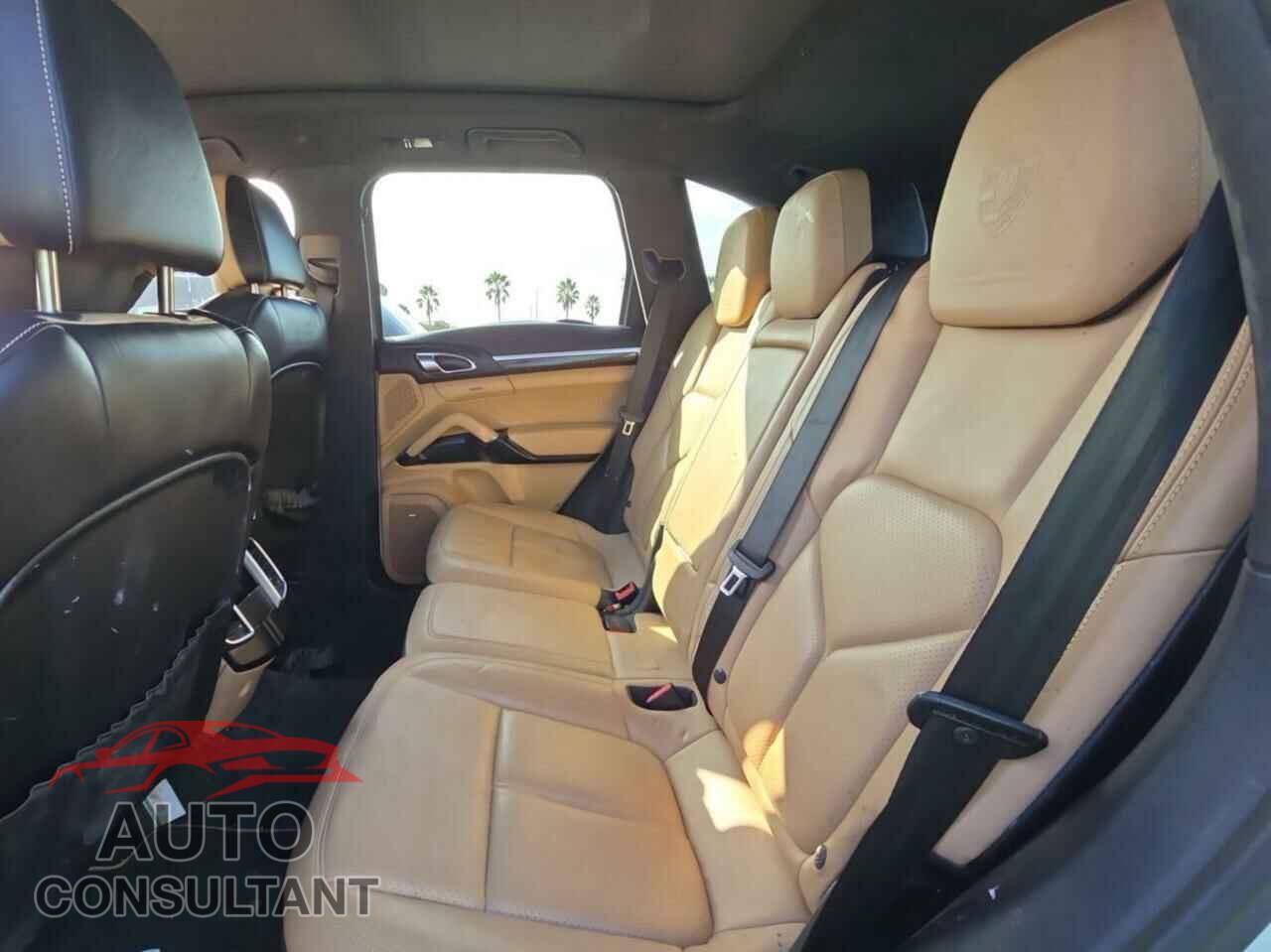 PORSCHE CAYENNE 2014 - WP1AA2A28ELA92511