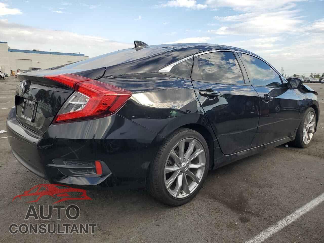 HONDA CIVIC 2018 - 2HGFC2F72JH510799