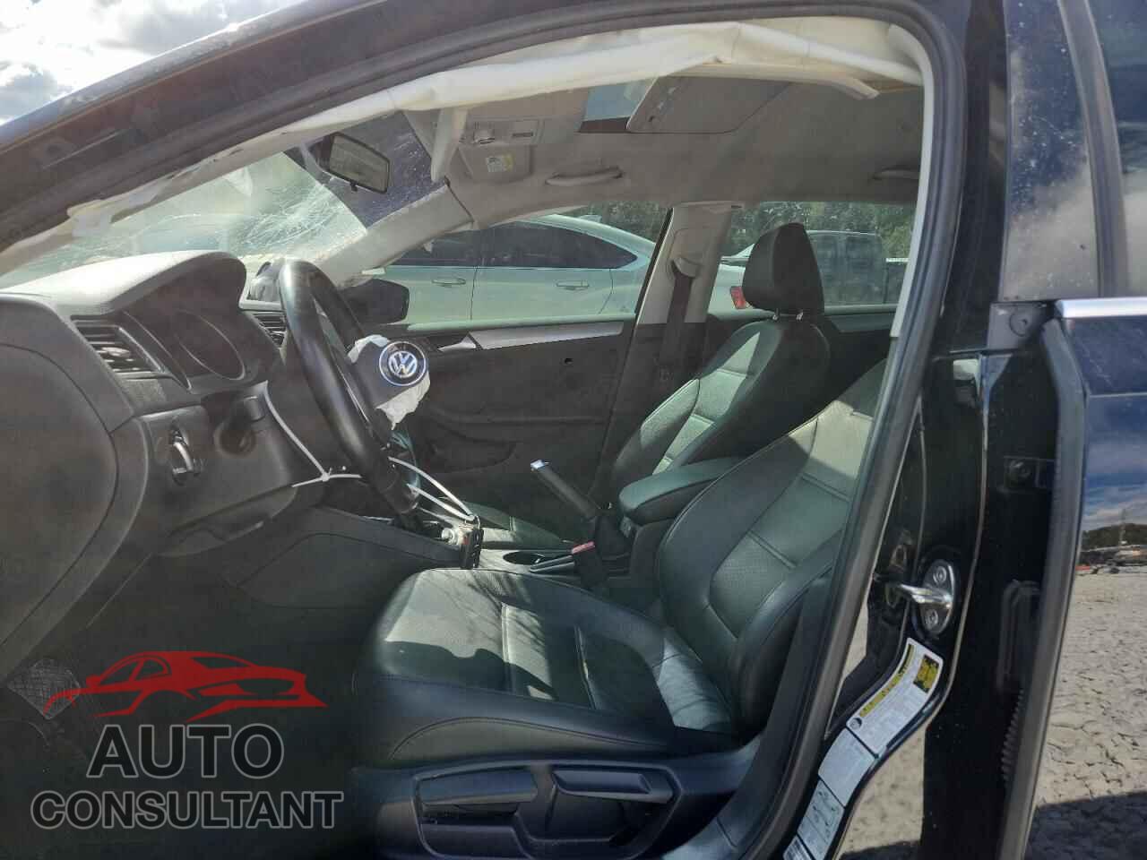 VOLKSWAGEN JETTA 2017 - 3VWDB7AJ8HM303626