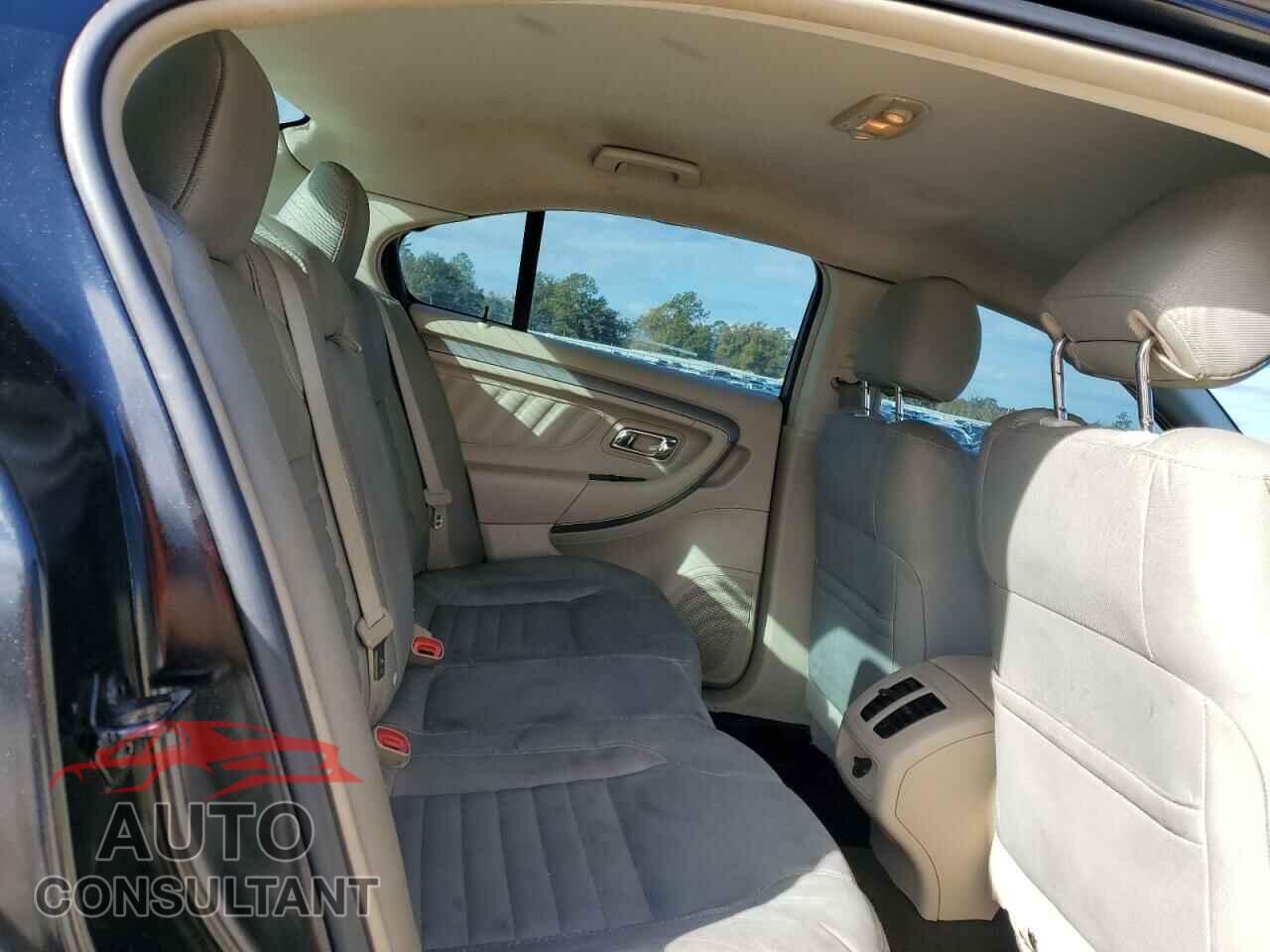 FORD TAURUS 2013 - 1FAHP2D8XDG170041