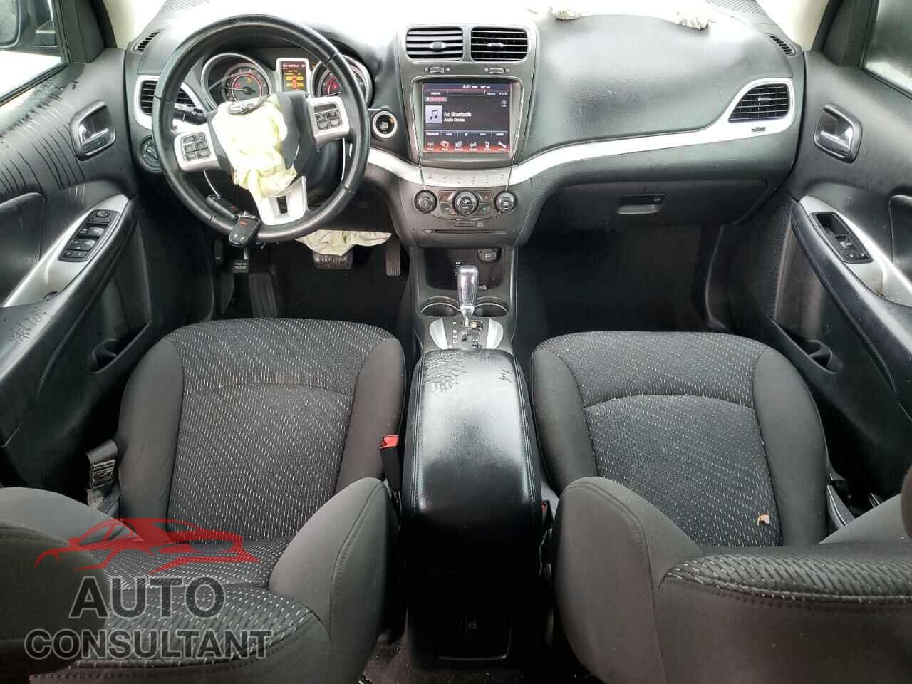DODGE JOURNEY 2017 - 3C4PDCGB8HT701900