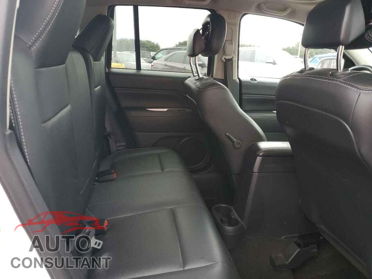 JEEP COMPASS 2015 - 1C4NJCEA7FD210750