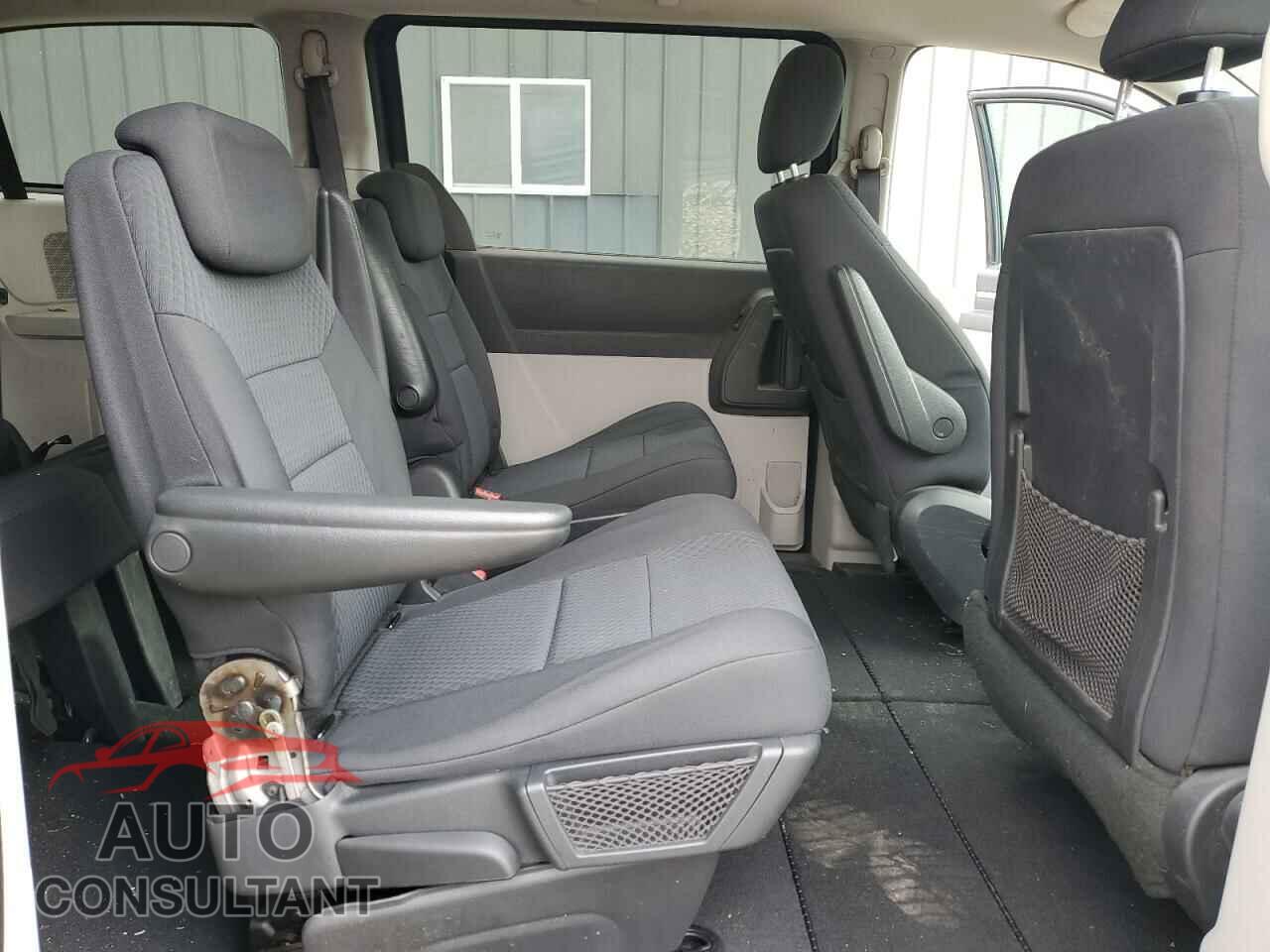DODGE CARAVAN 2010 - 2D4RN4DE7AR178004