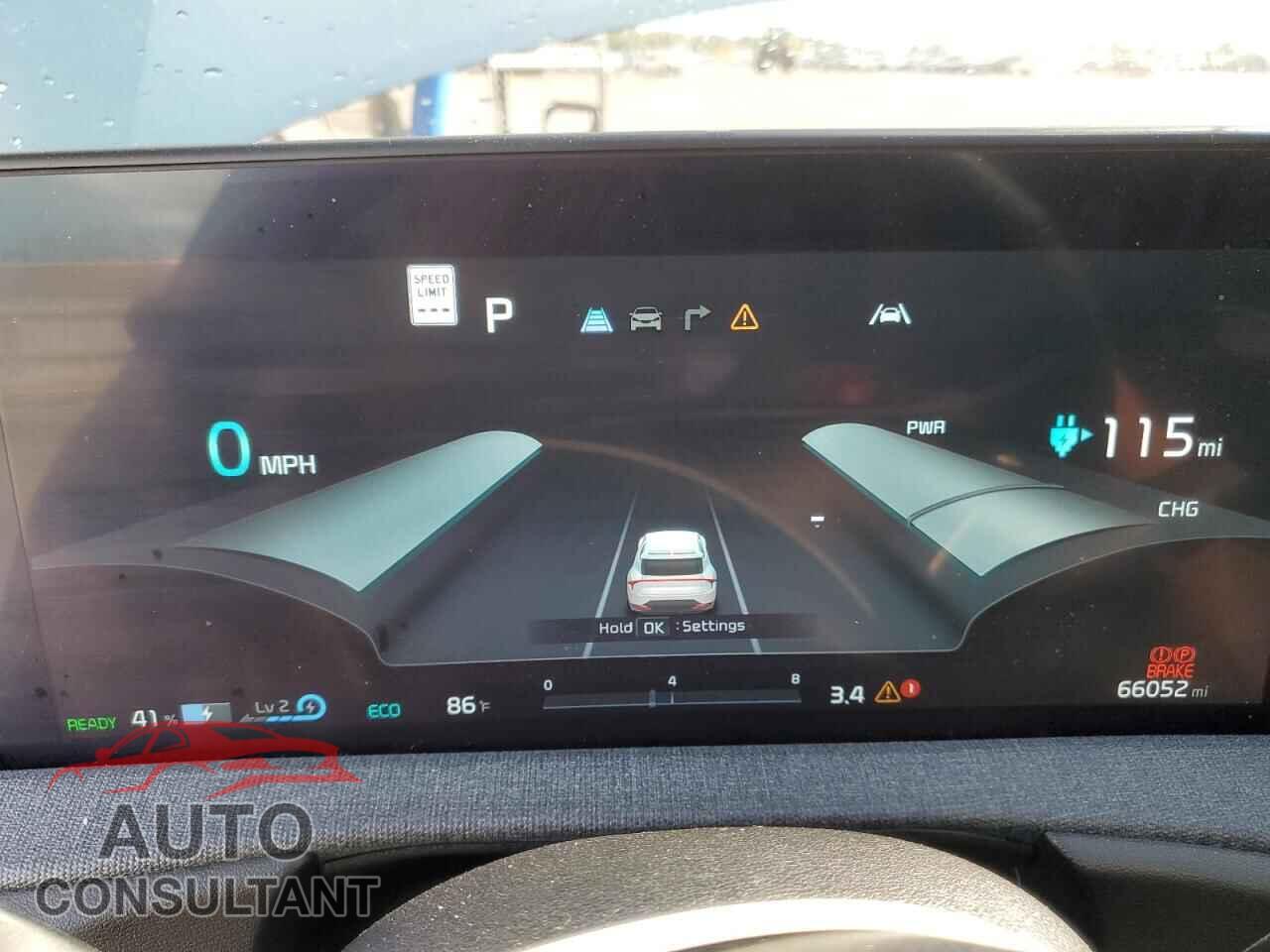 KIA EV6 LIGHT 2023 - KNDC3DLC8P5106131
