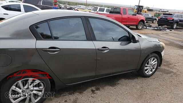 MAZDA 3 2012 - JM1BL1V88C1550064