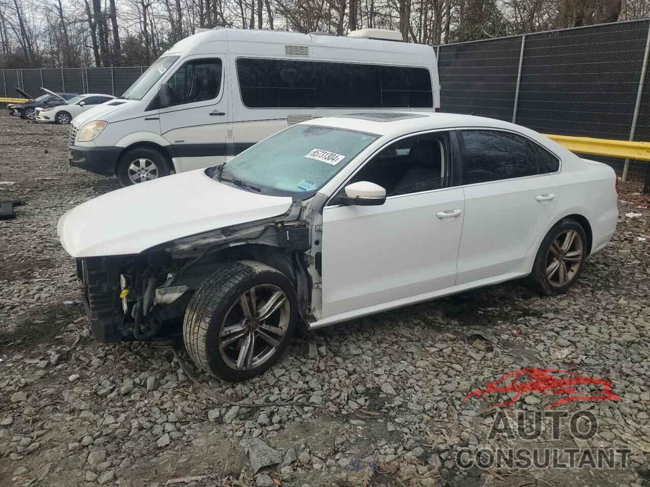 VOLKSWAGEN PASSAT 2014 - 1VWBT7A38EC082600