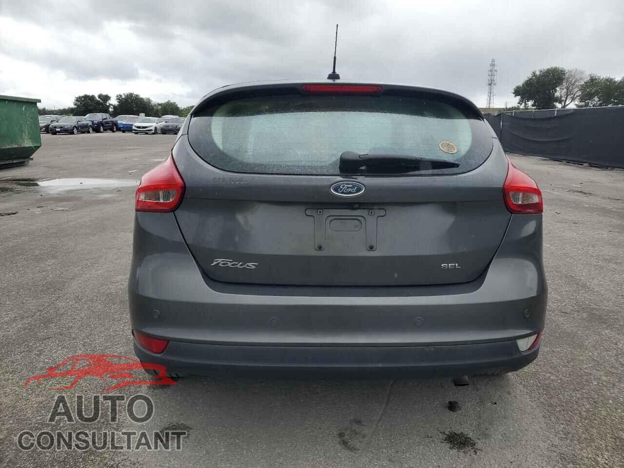 FORD FOCUS 2017 - 1FADP3M24HL264512