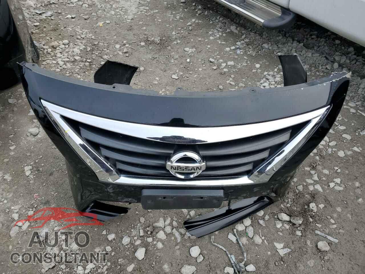 NISSAN VERSA 2017 - 3N1CN7AP7HL840944