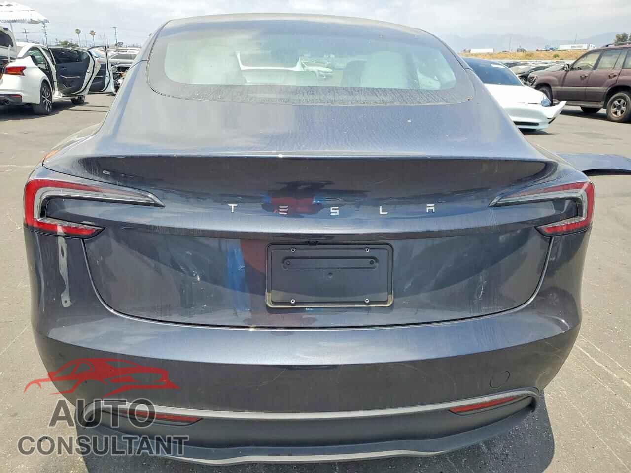 TESLA MODEL 3 2025 - 5YJ3E1EA4SF981914