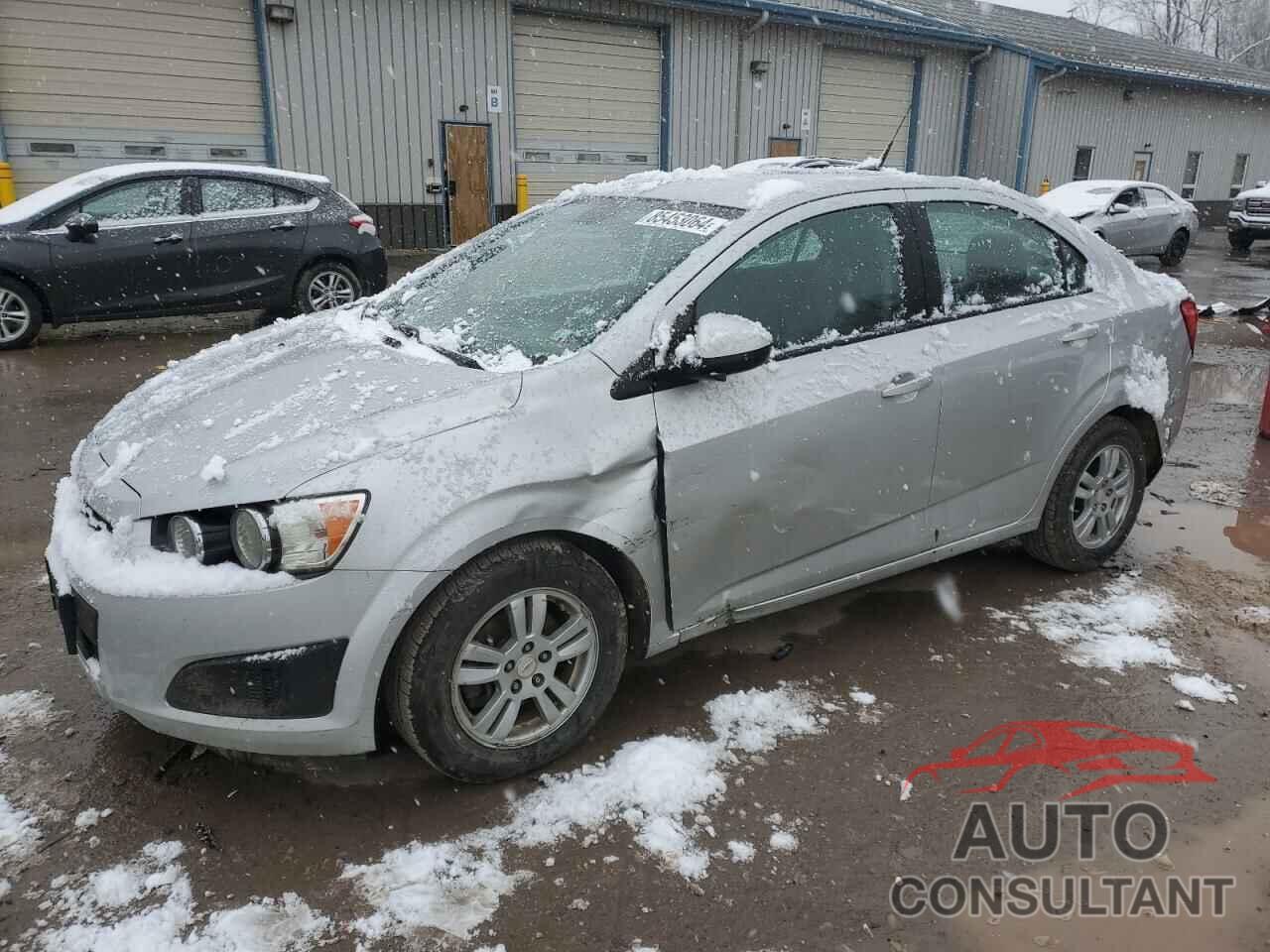 CHEVROLET SONIC 2012 - 1G1JA5SH0C4103071