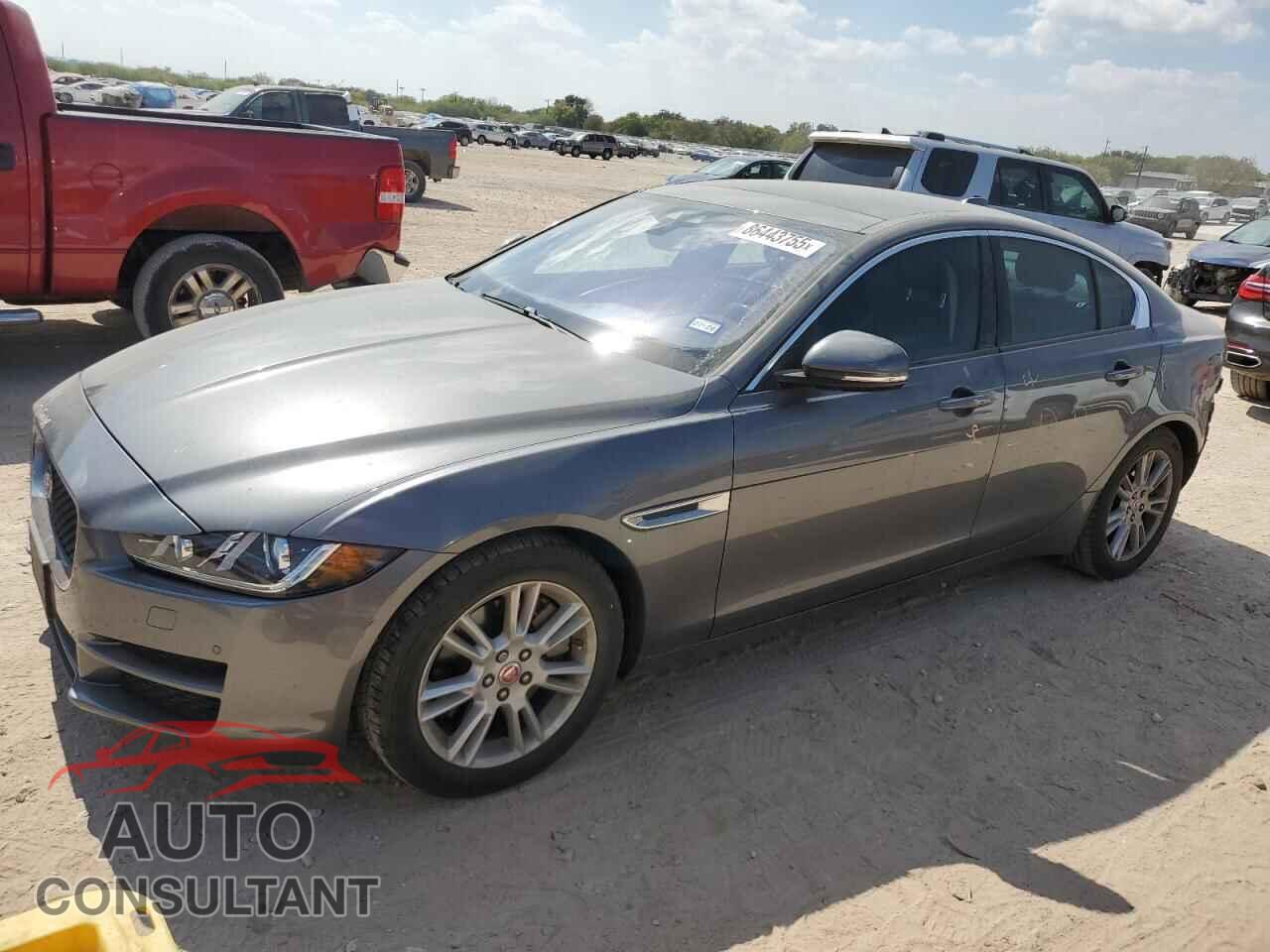 JAGUAR XE 2017 - SAJAD4BG6HA956407