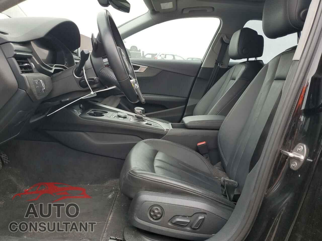 AUDI A4 2018 - WAUKMAF46JN015813