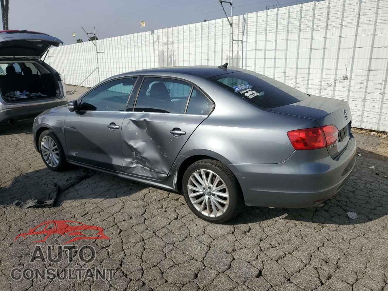 VOLKSWAGEN JETTA 2013 - 3VWLP7AJ2DM417175