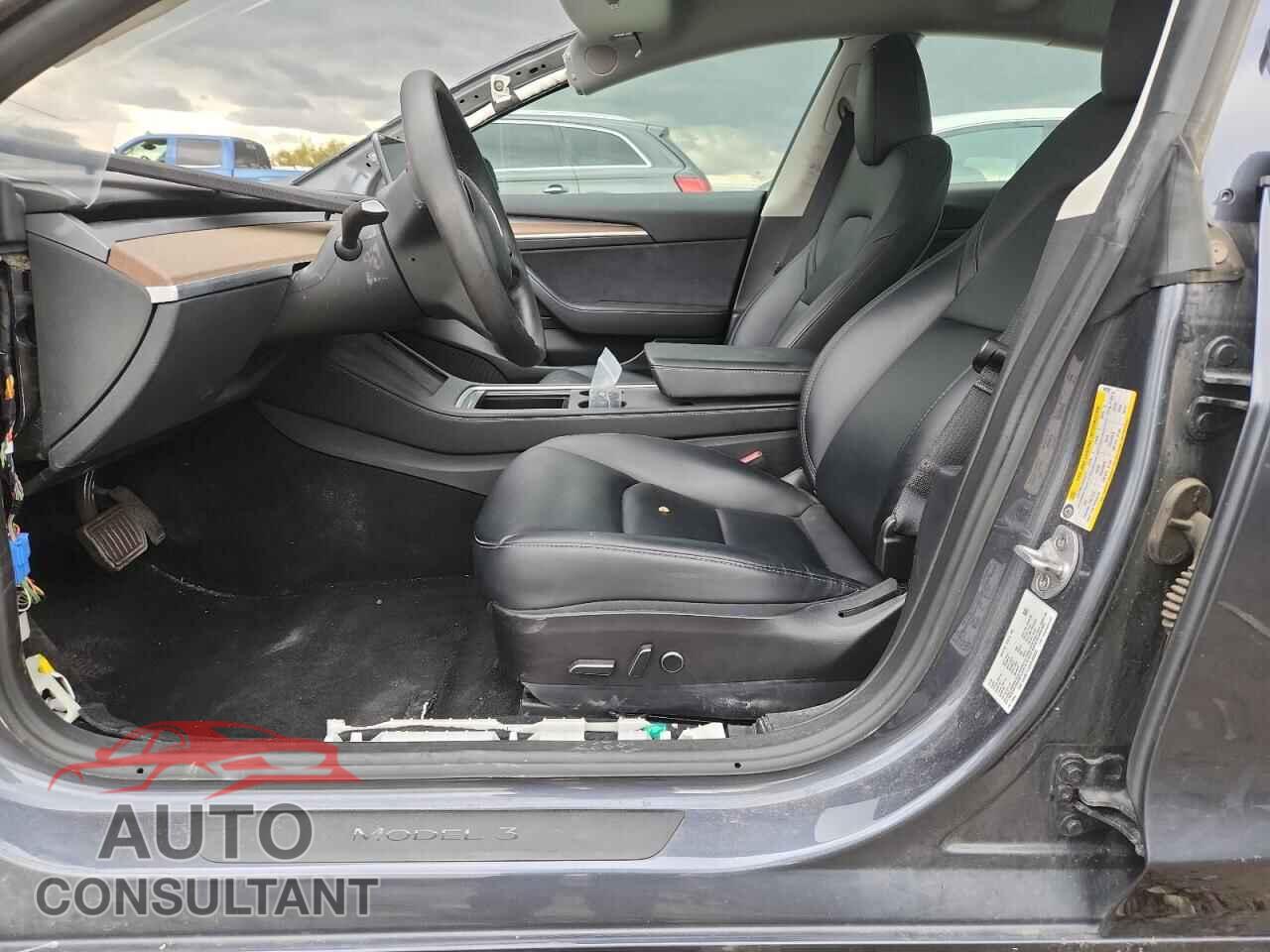 TESLA MODEL 3 2023 - 5YJ3E1EA3PF499359