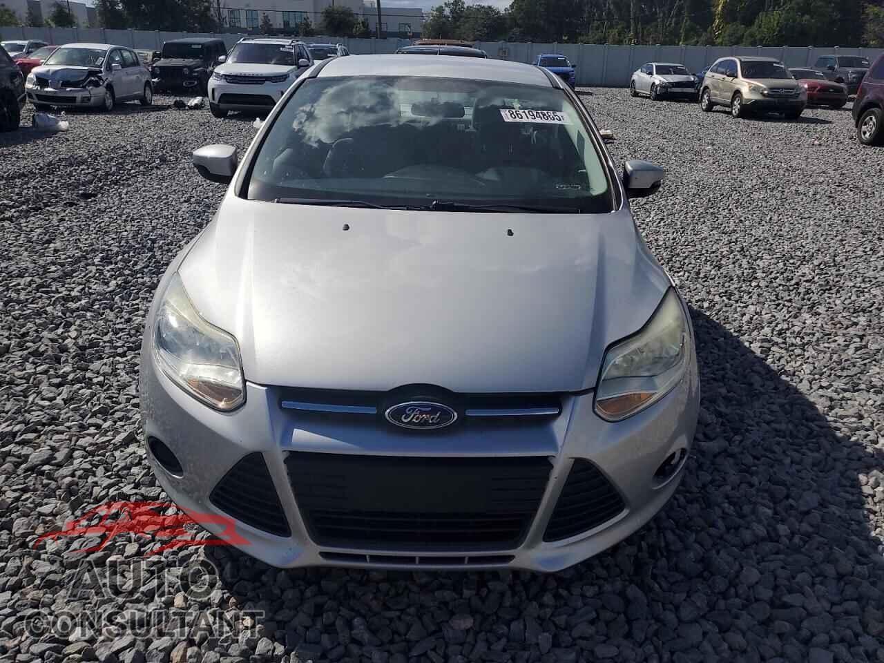FORD FOCUS 2013 - 1FADP3F20DL207800