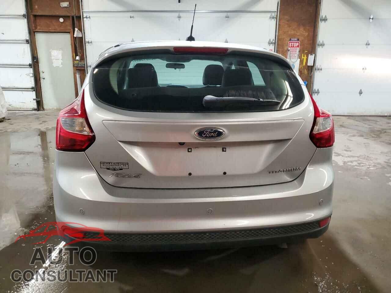 FORD FOCUS 2014 - 1FADP3N21EL167102