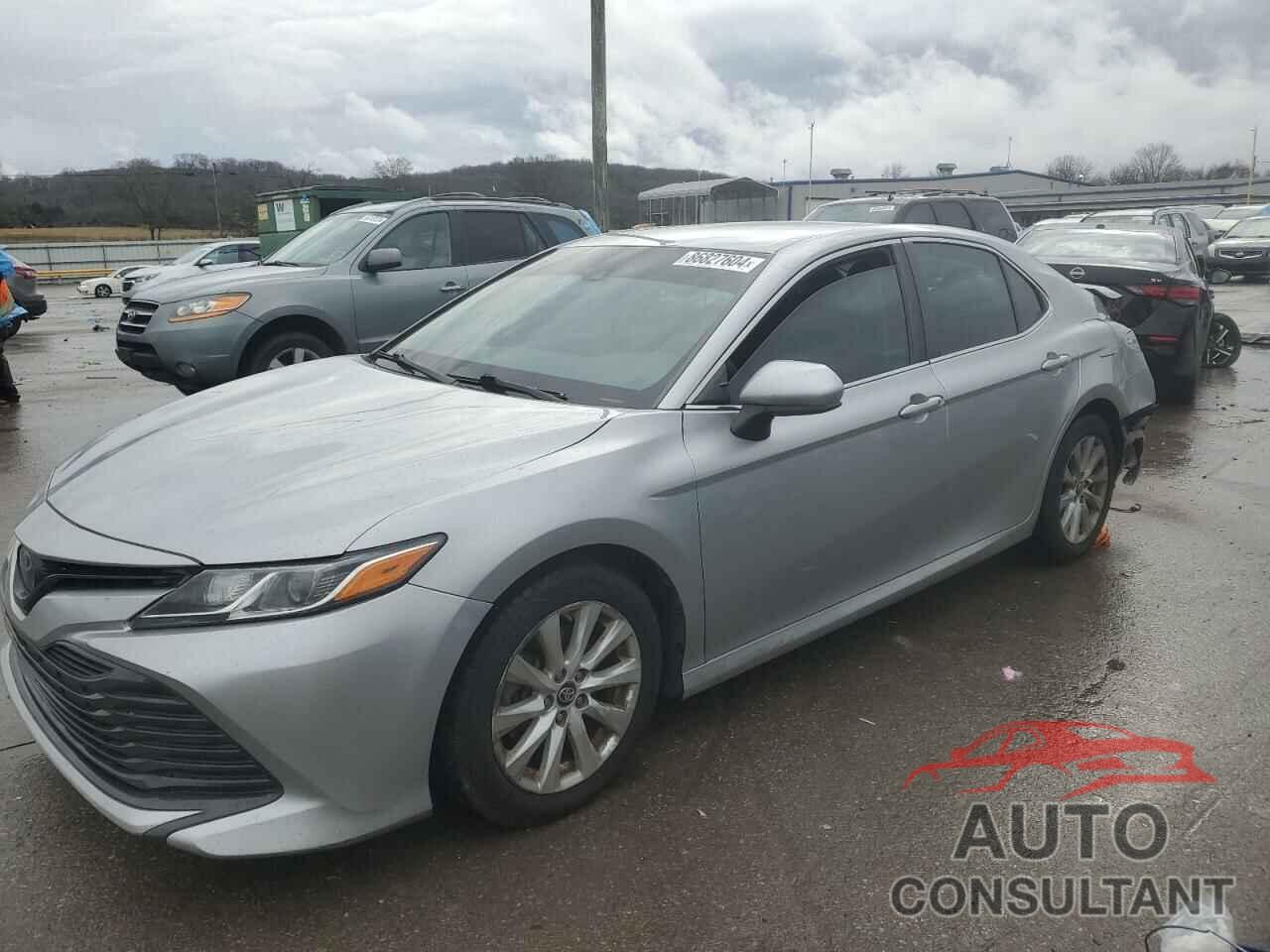 TOYOTA CAMRY 2018 - 4T1B11HK9JU660982