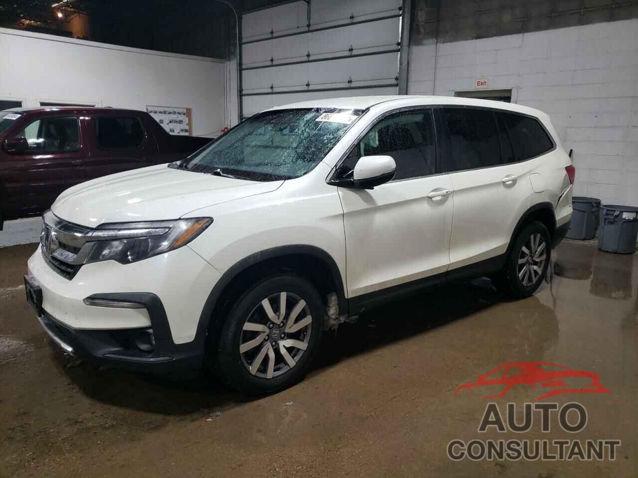 HONDA PILOT 2019 - 5FNYF6H39KB037796