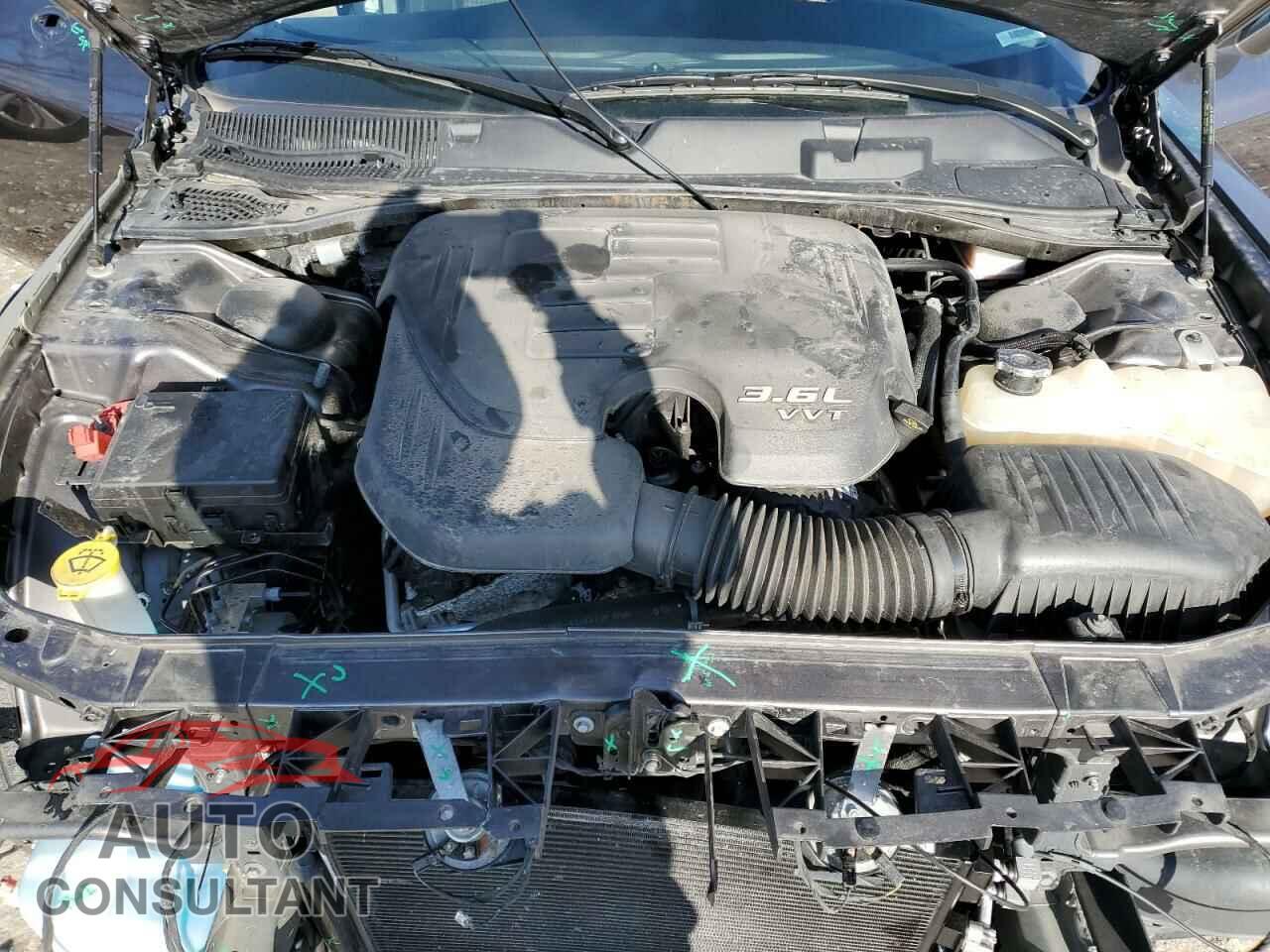 DODGE CHALLENGER 2019 - 2C3CDZGG8KH748104
