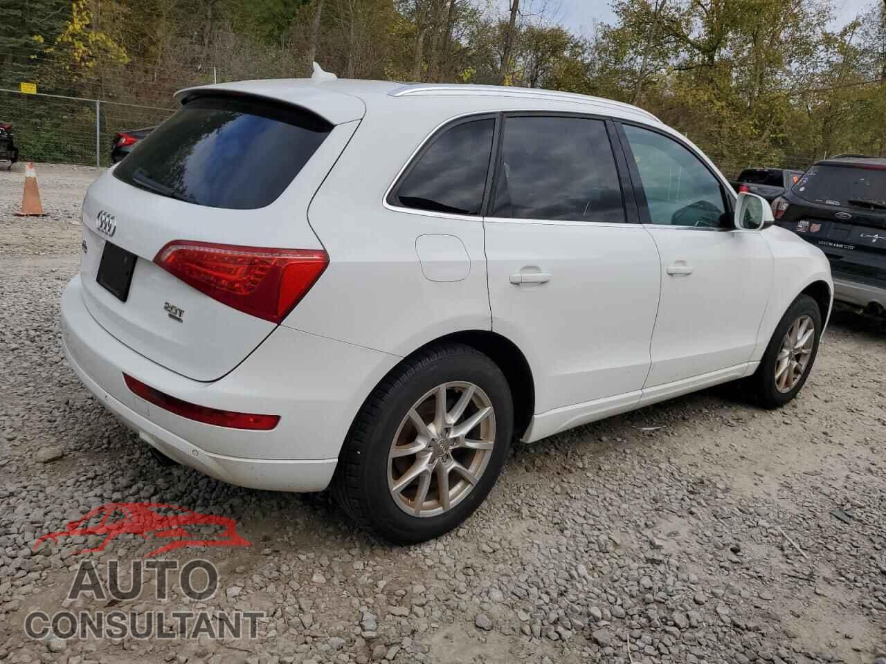 AUDI Q5 2011 - WA1LFAFP1BA057109