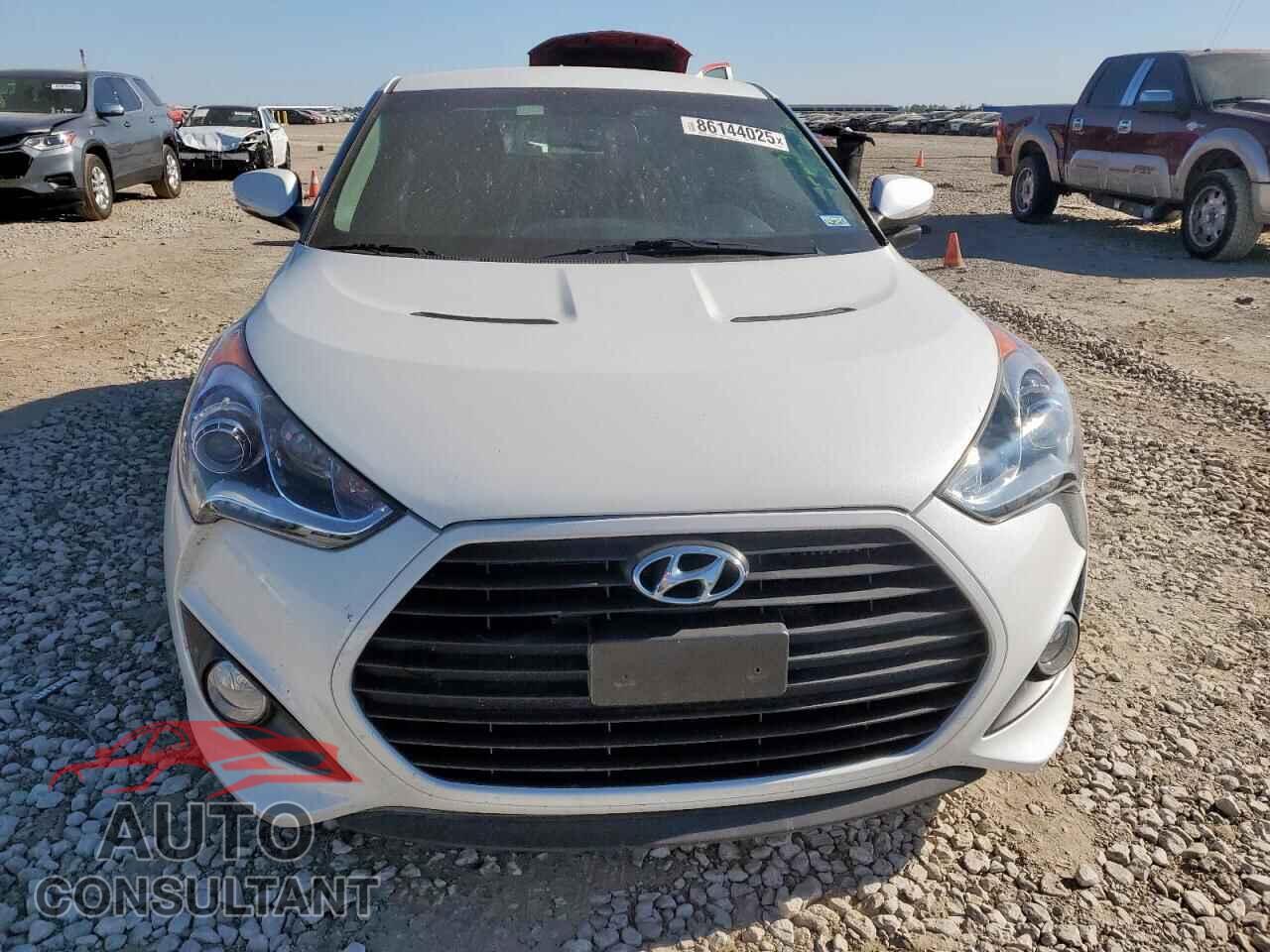 HYUNDAI VELOSTER 2013 - KMHTC6AE2DU144807