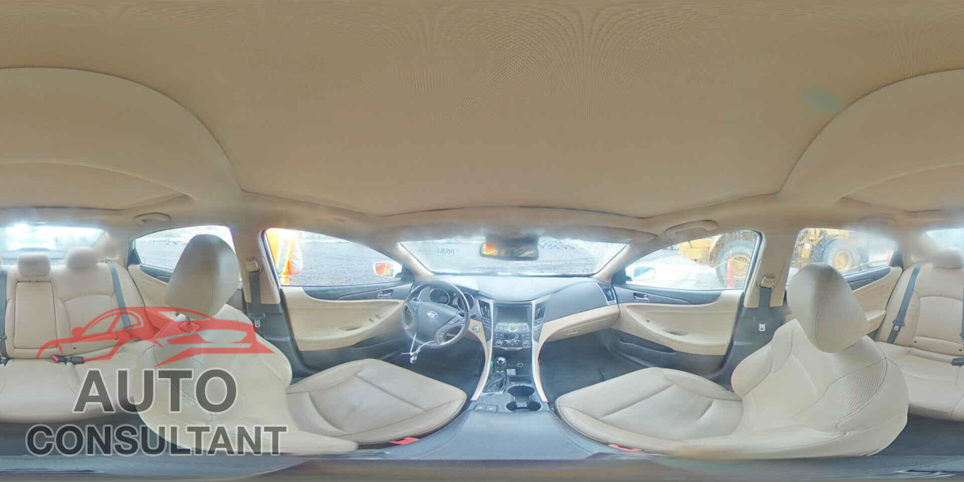 HYUNDAI SONATA 2012 - KMHEC4A47CA031097