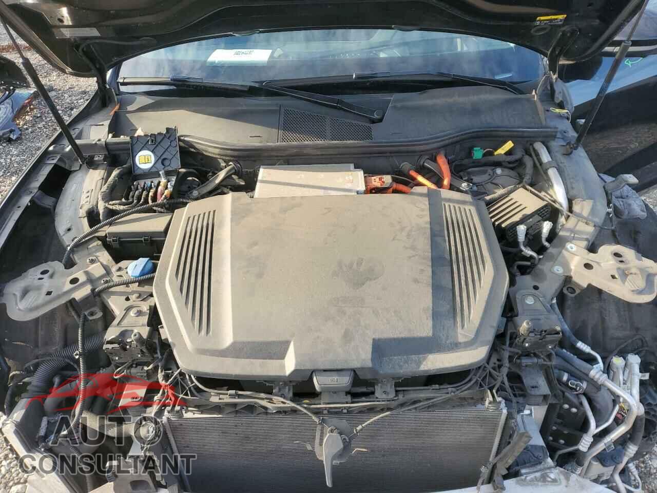 AUDI E-TRON 2019 - WA1VABGEXKB011864