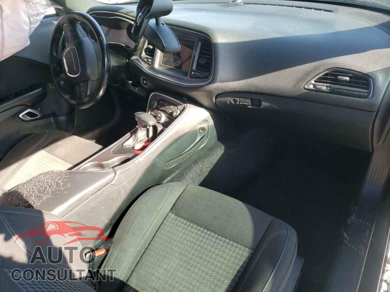 DODGE CHALLENGER 2018 - 2C3CDZAG2JH152879