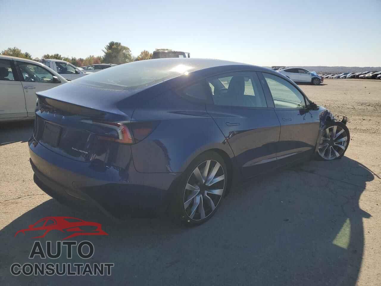 TESLA MODEL 3 2025 - 5YJ3E1EB3SF926895