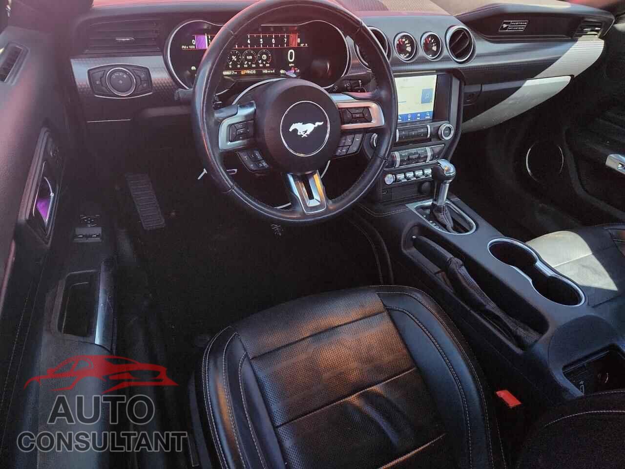 FORD MUSTANG 2020 - 1FA6P8CF2L5146515