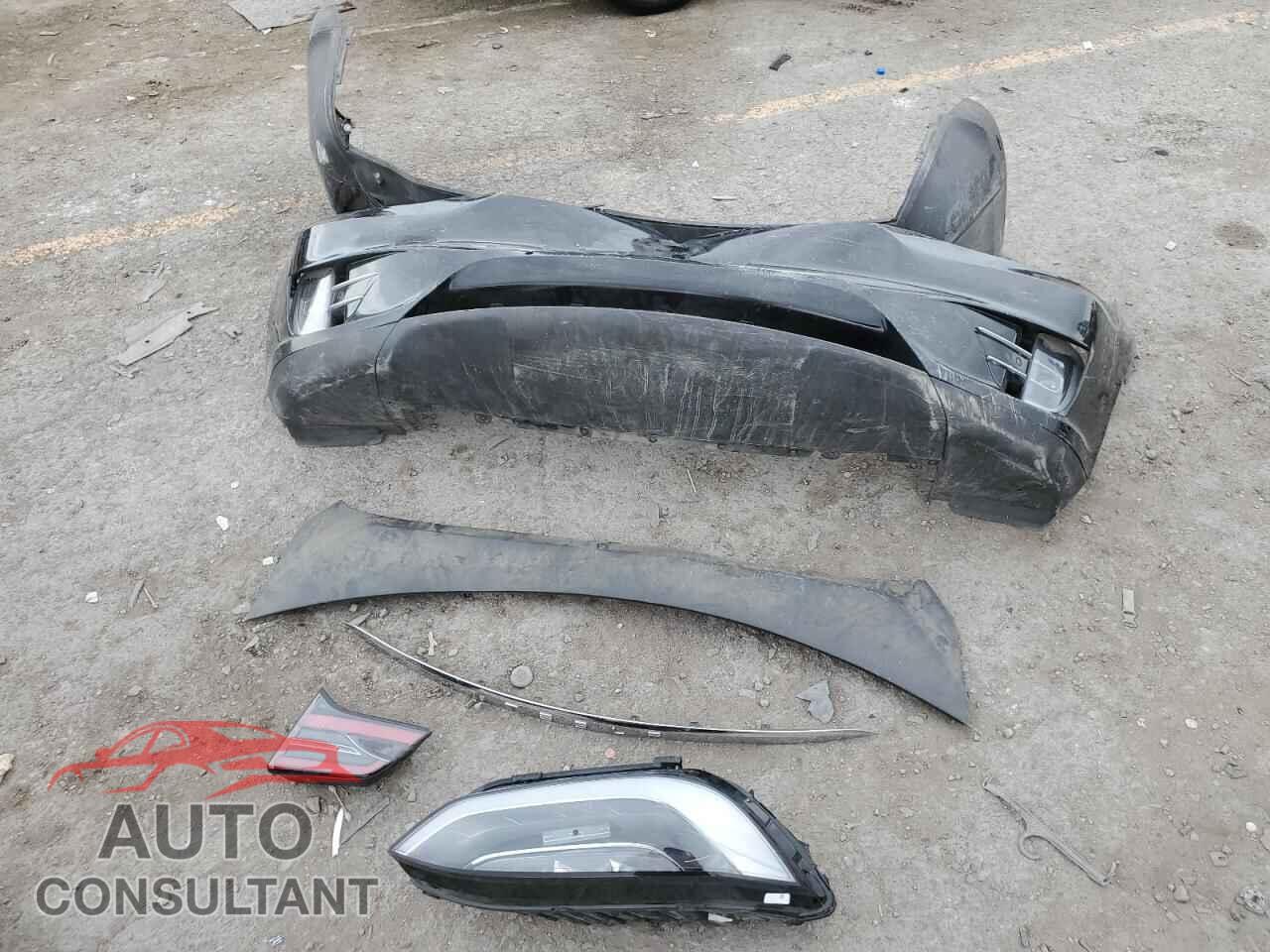 TESLA MODEL X 2020 - 5YJXCDE45LF234536