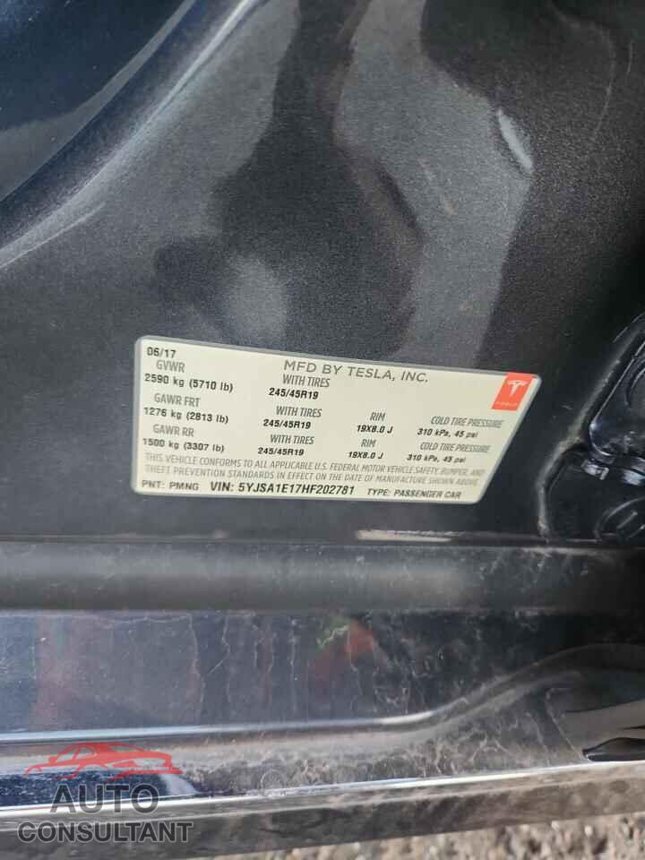 TESLA MODEL S 2017 - 5YJSA1E17HF202781