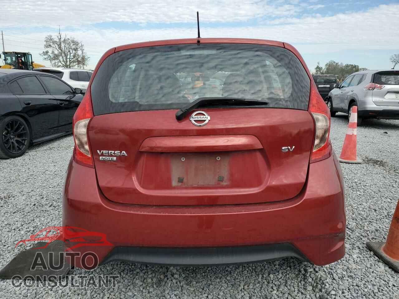 NISSAN VERSA 2019 - 3N1CE2CP4KL359346