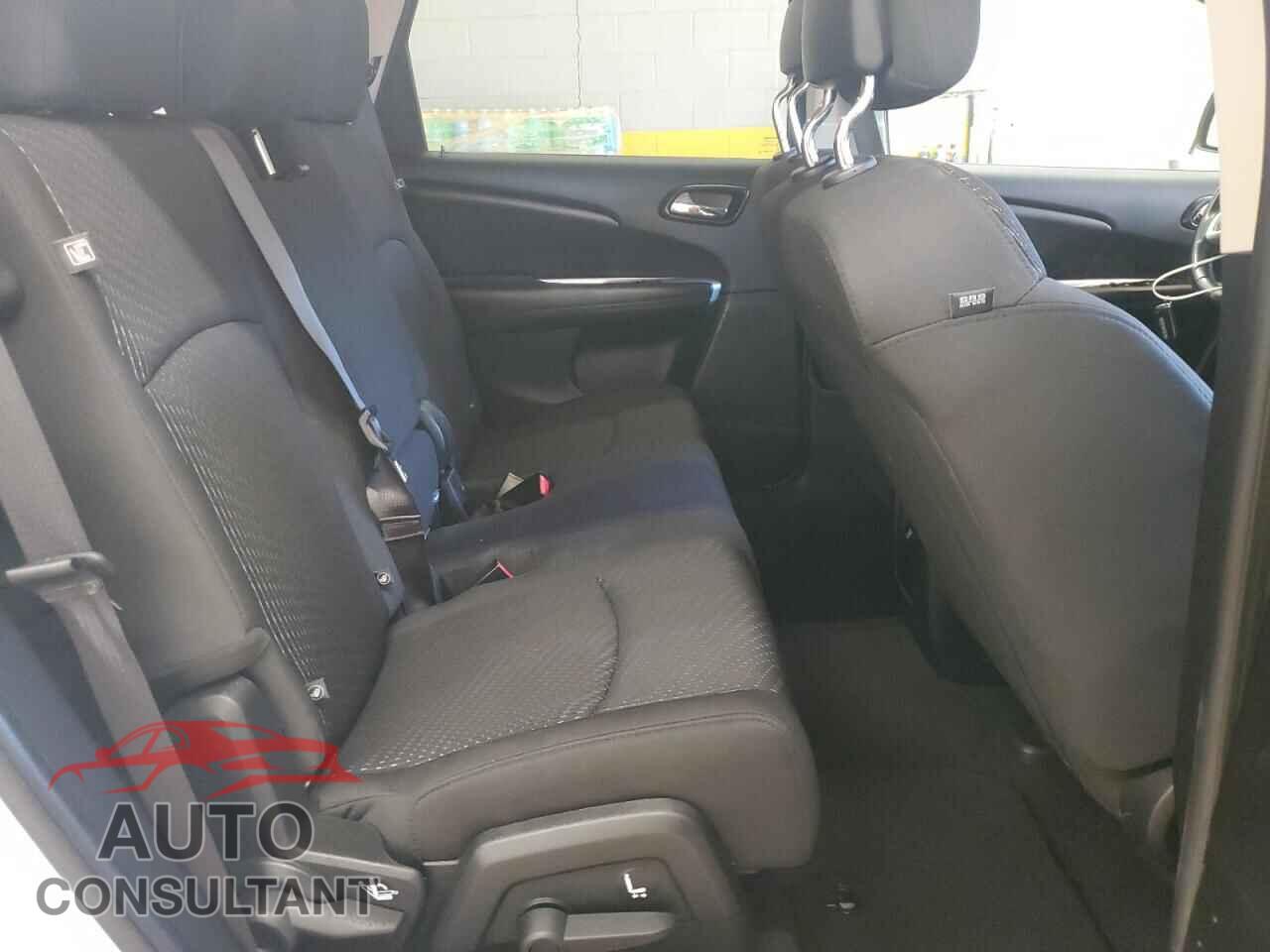 DODGE JOURNEY 2017 - 3C4PDCBB0HT674070